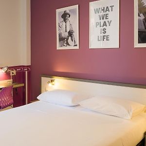 Hotel Nologo